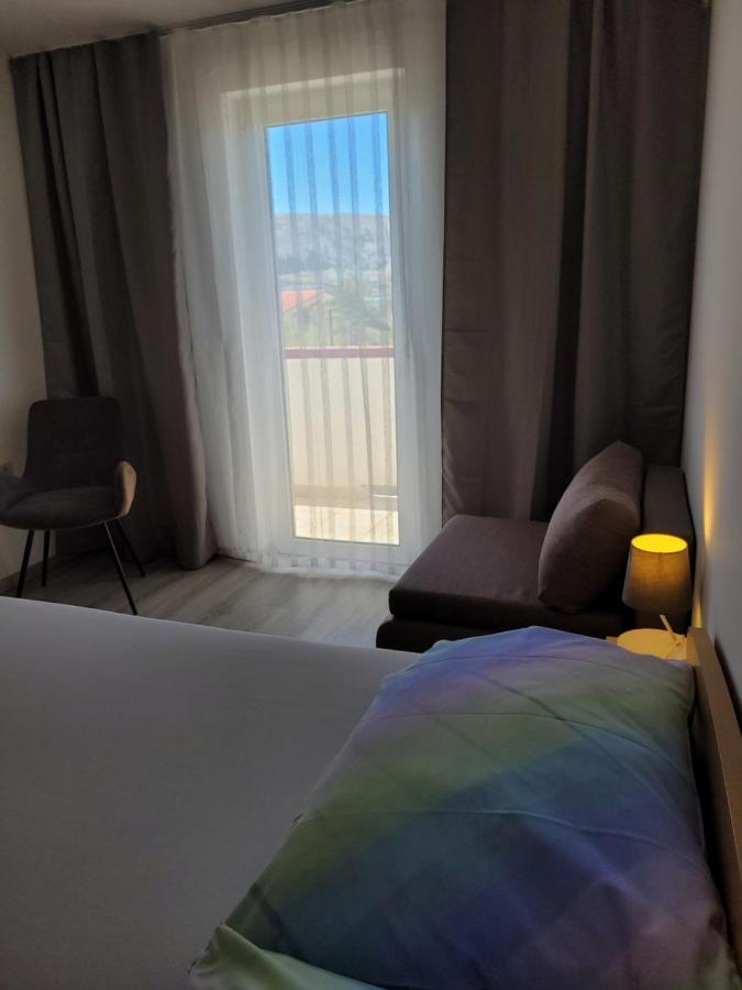 Apartmani Tonci Pag Pag Town Exterior foto