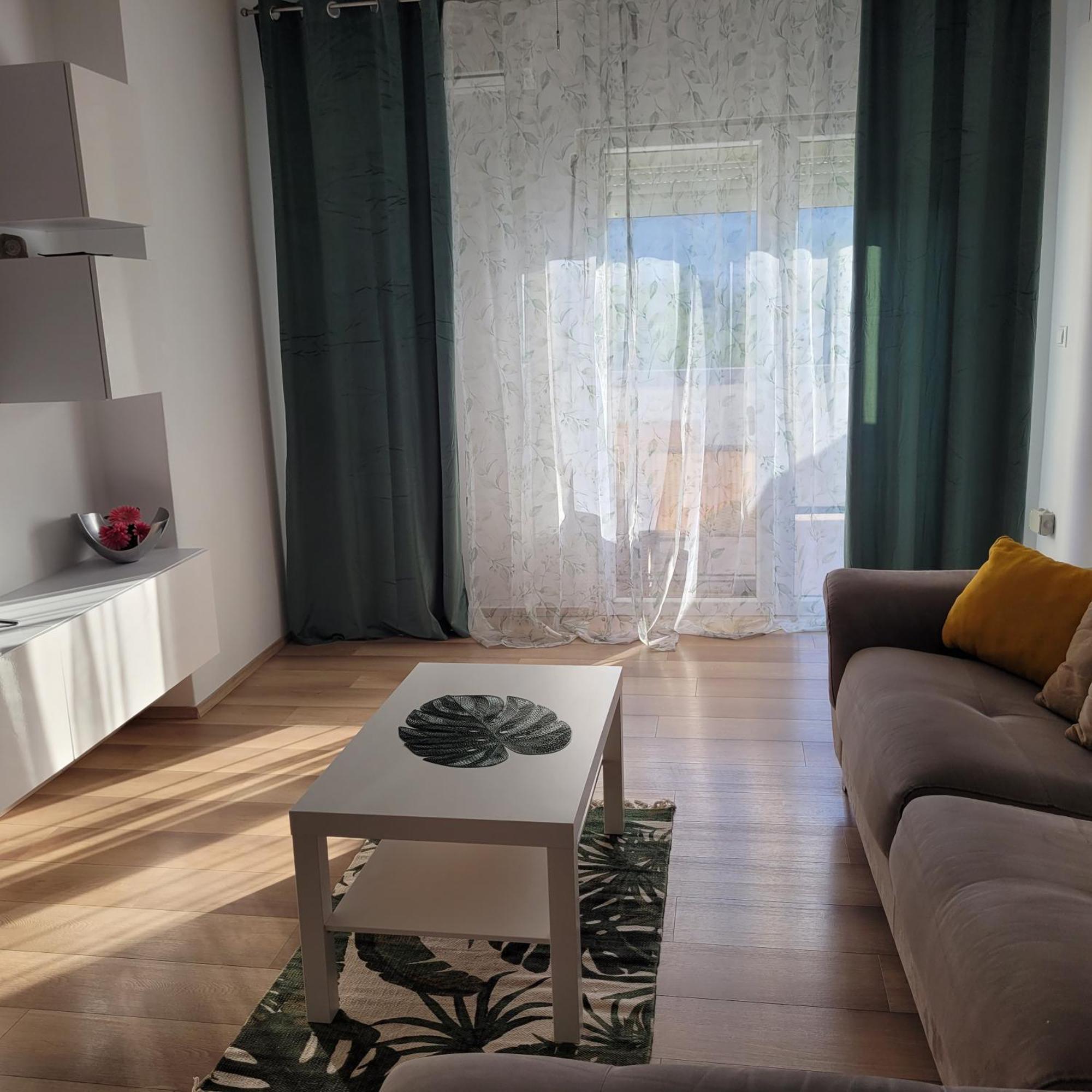 Apartmani Tonci Pag Pag Town Exterior foto